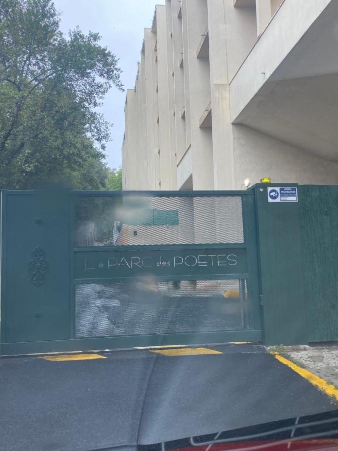 Apartmán Appt T2 Proche Gare De Beziers Impasse Fay Exteriér fotografie